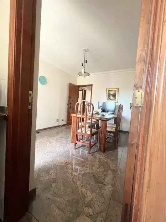 Apartamento Edifício Antonio Carrer, Centro, Londrina